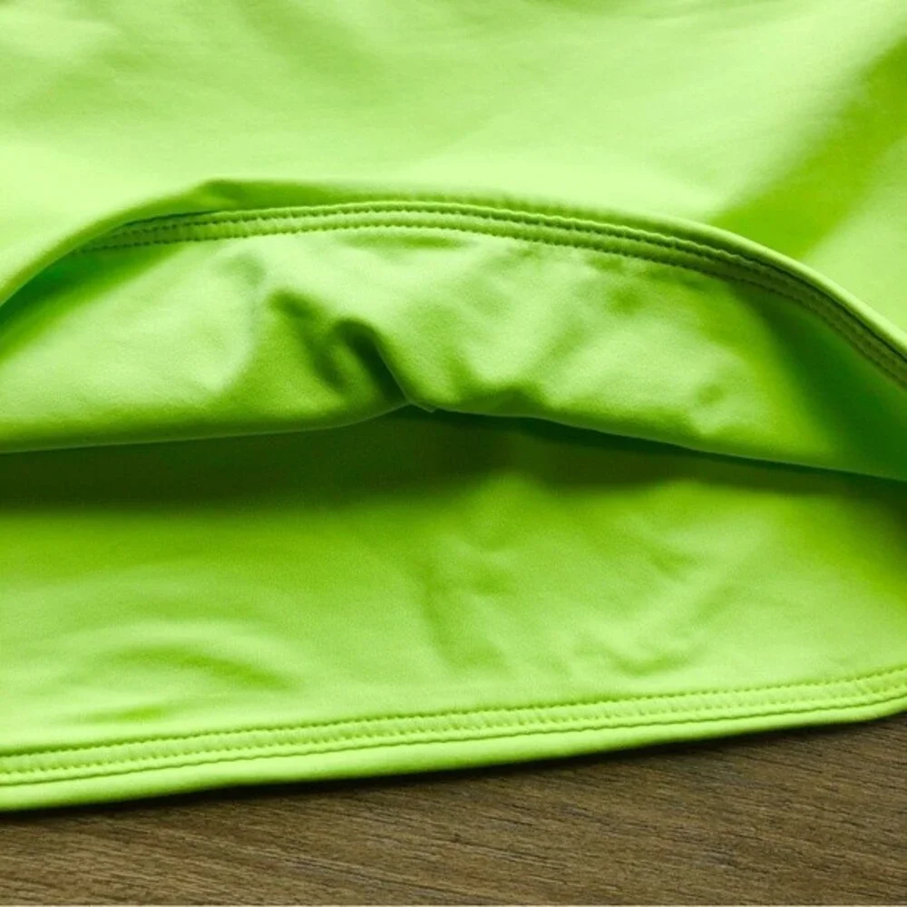 Andie Swim Top Womens Medium Lime Green The Aruba Bandeau Convertible NWT